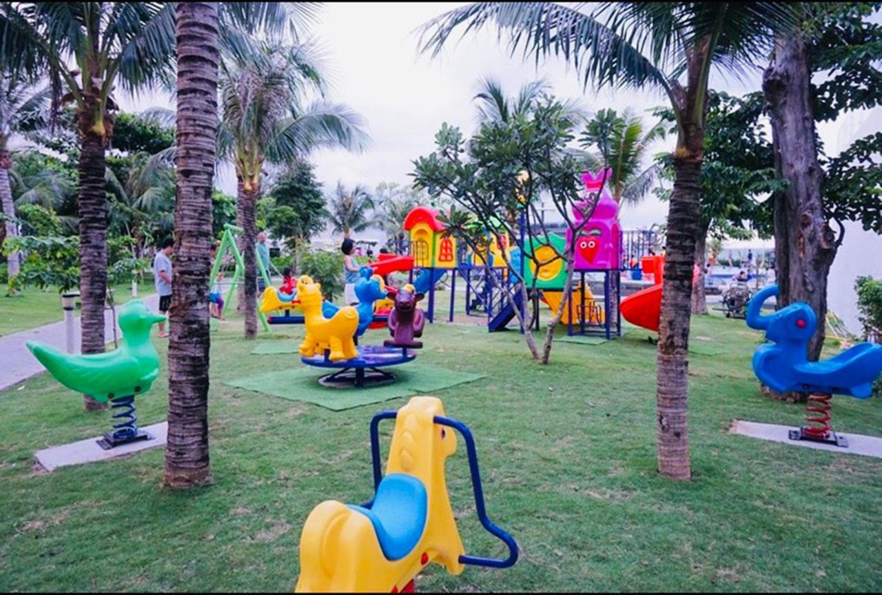Okinawa Villas And Beach Club - Oceanami Resort Long Hai Esterno foto